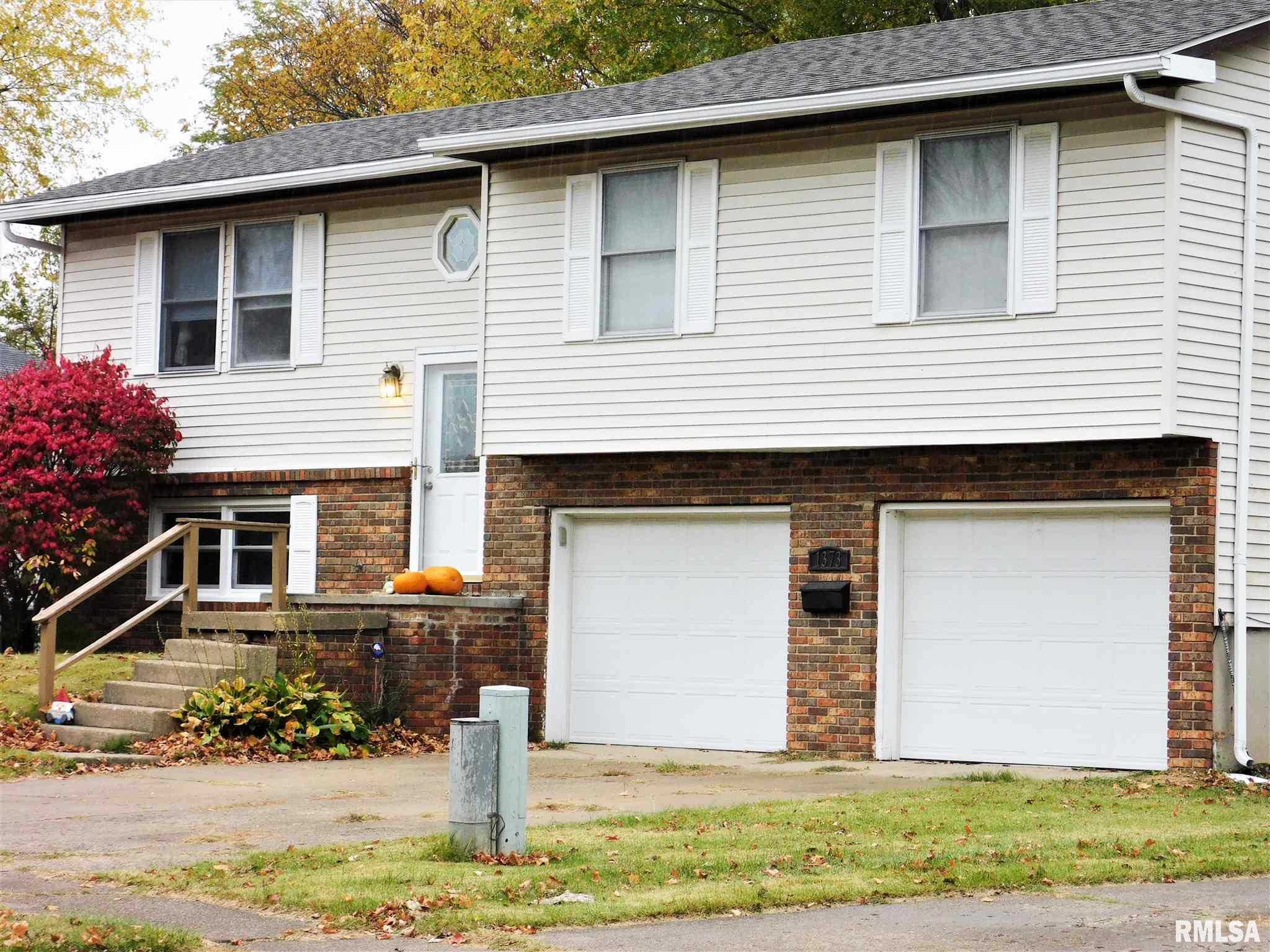 1373 Crestview Drive Springfield, IL 62702 - Photo 1 of 21