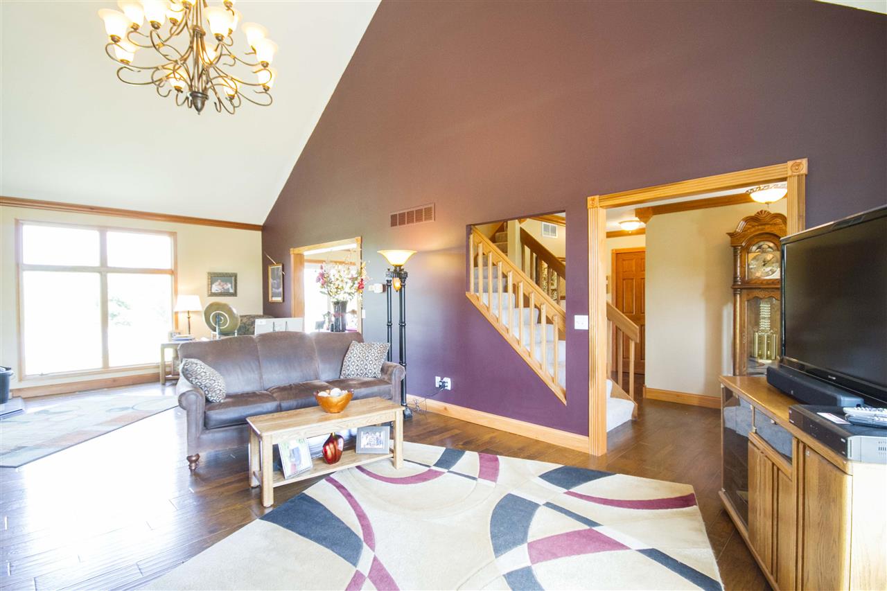 14110 Aboite Road Roanoke, IN 46783 - Photo 2 of 22