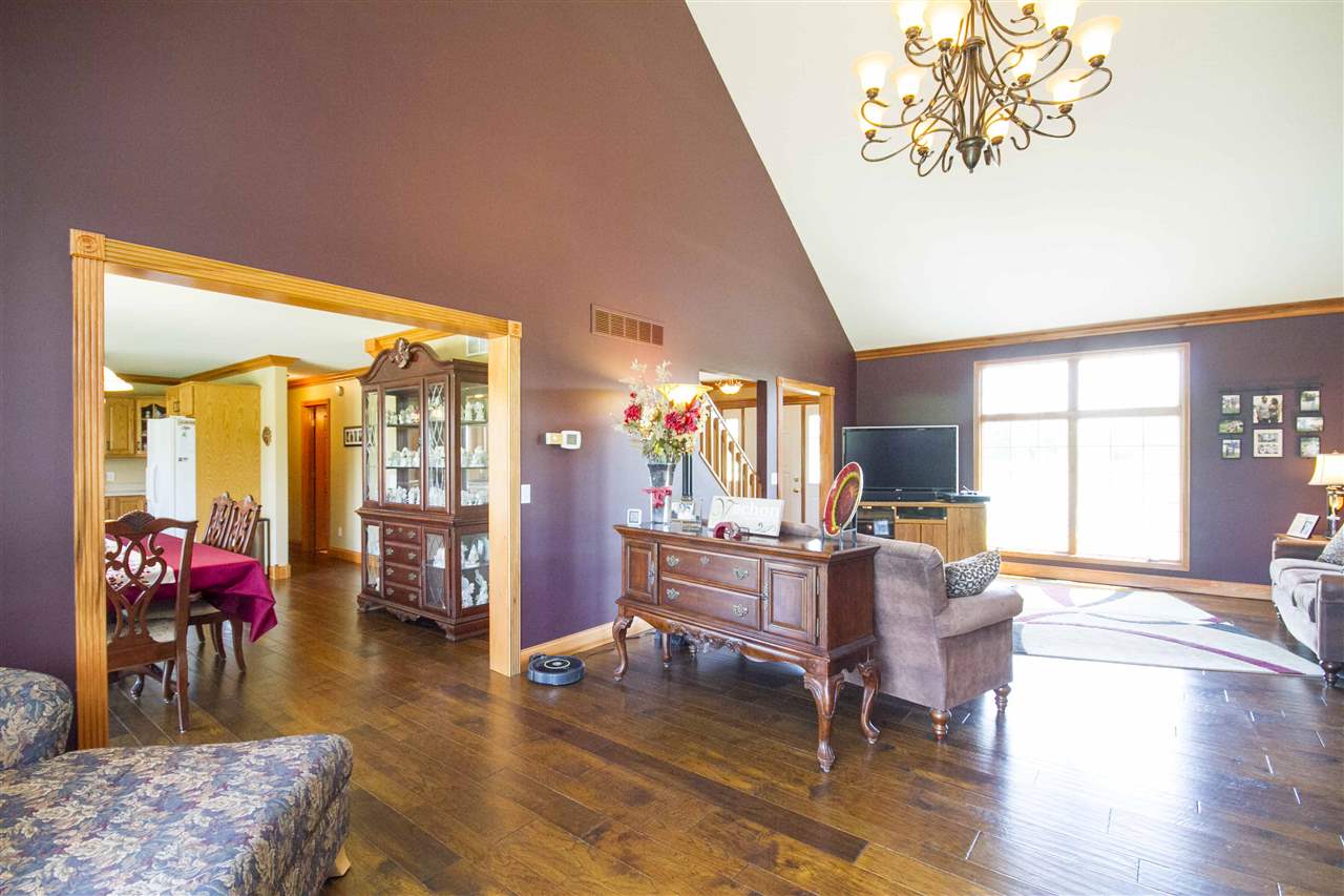 14110 Aboite Road Roanoke, IN 46783 - Photo 4 of 22