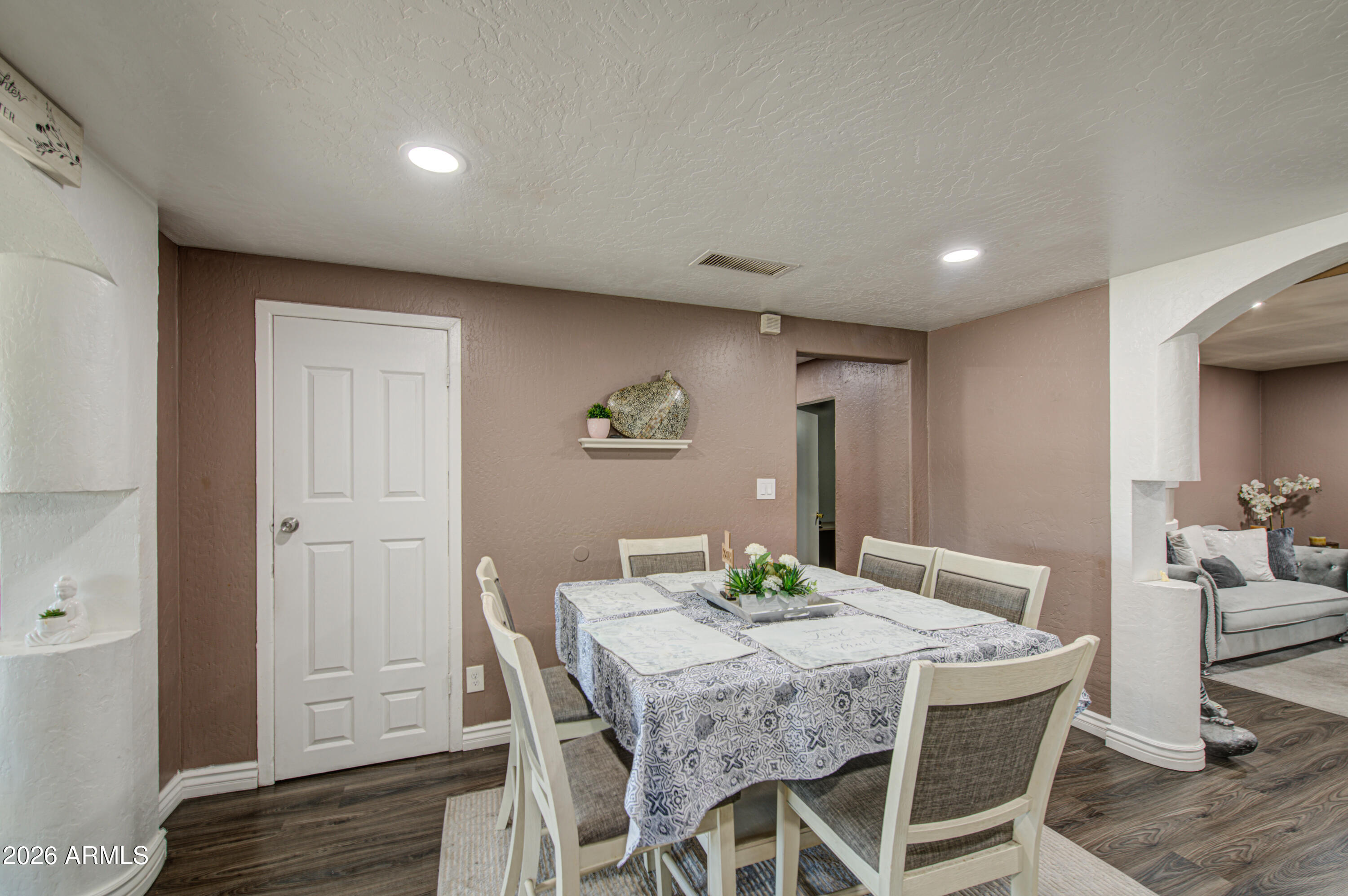 7004 West Coronado Road Phoenix, AZ 85035 - Photo 12 of 41 Kitchen 3