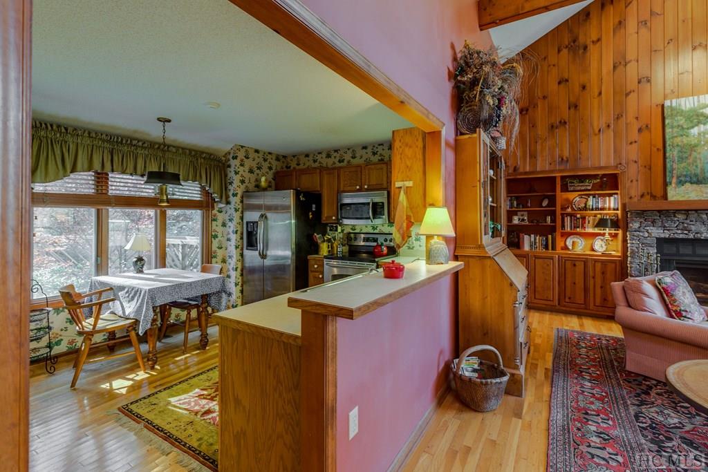 35 Laurelwood Ridge Highlands, NC 28741 - Photo 28 of 49 Gallery Image 28