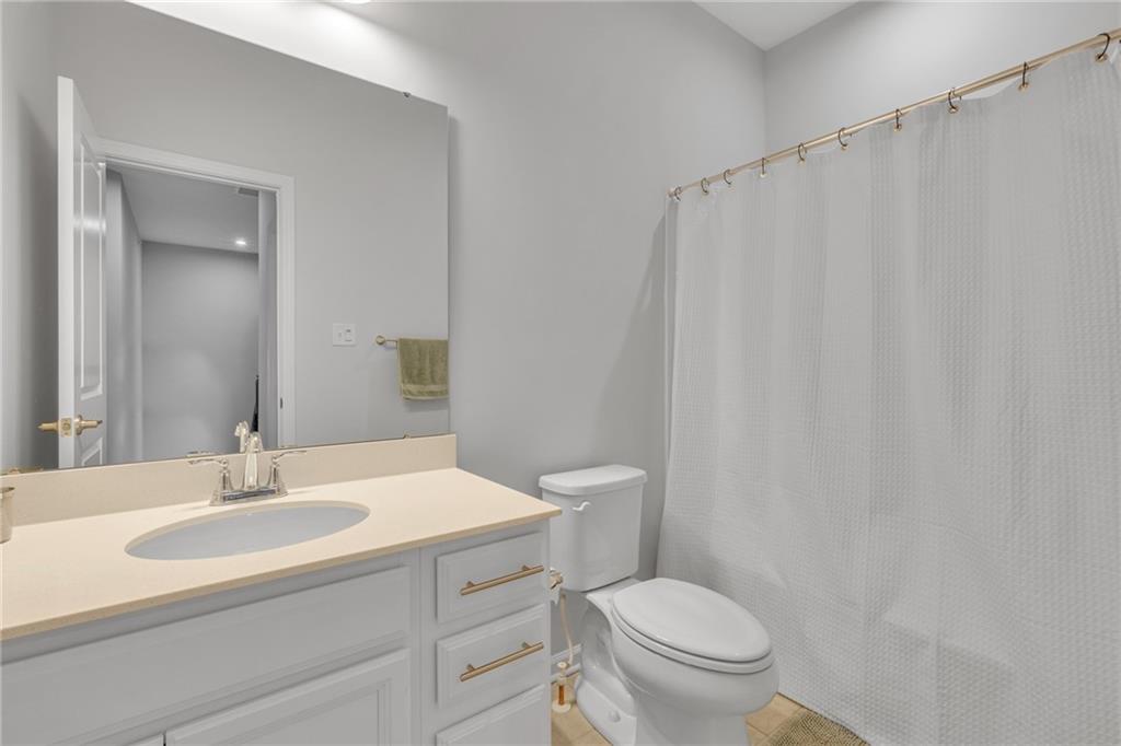 119 Rivulet Place Zelienople, PA 16063 - Photo 18 of 25 a bathroom with a sink toilet and a mirror