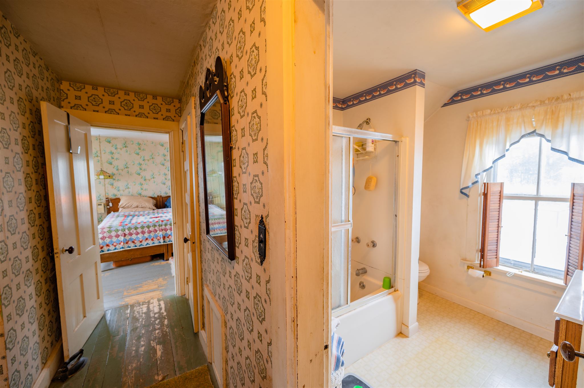 872 Falls Road Shelburne, VT 05482 - Photo 16 of 22 Gallery Image 16