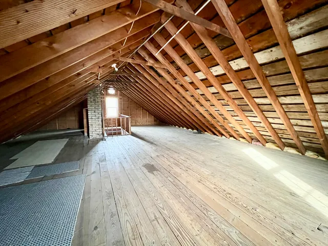 $259,000 | 304 St Rose Avenue, Fredonia, WI 53021