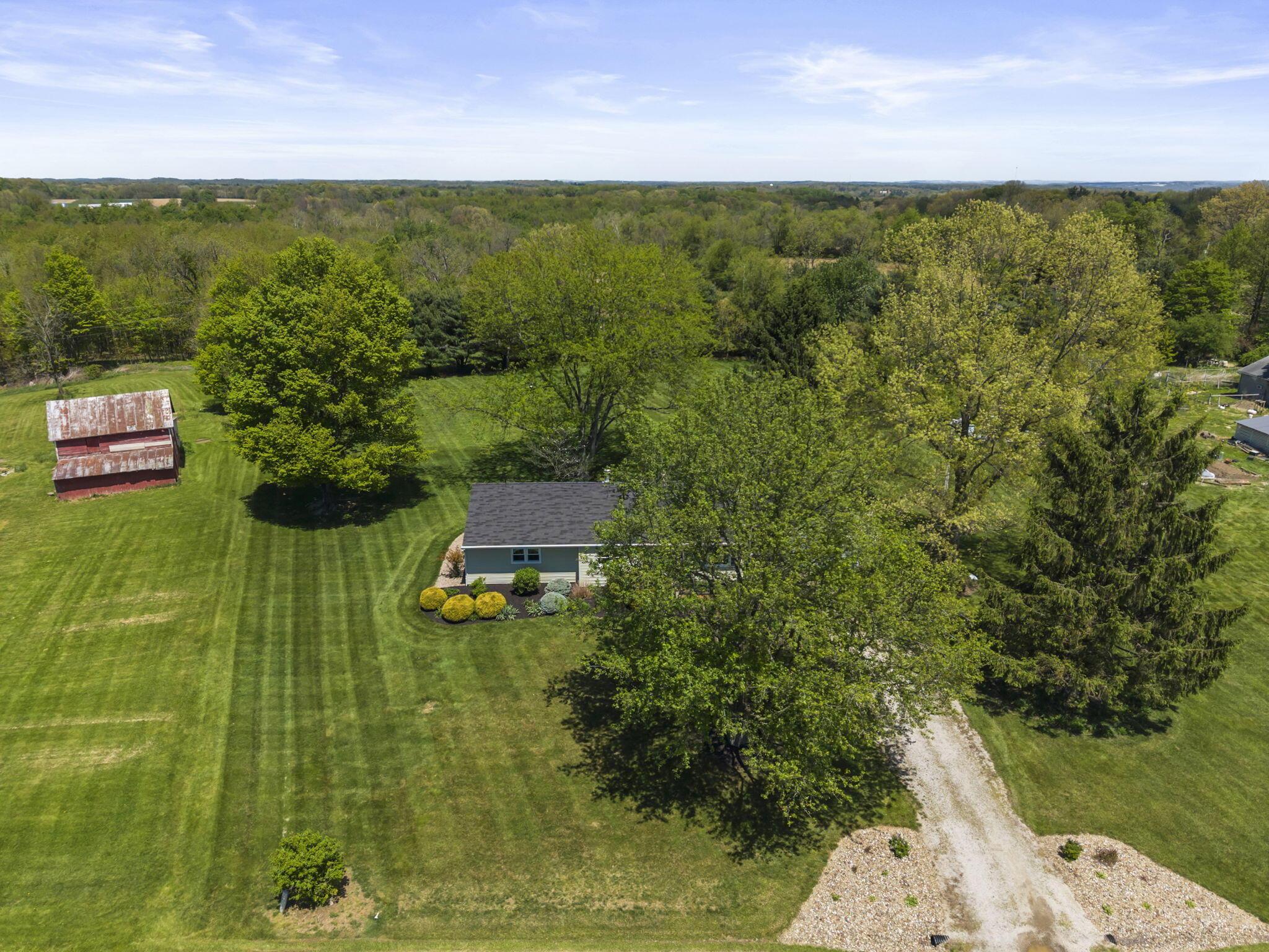 18239 Hopewell Road Mount Vernon, OH 43050 - Photo 47 of 66 42-web-or-mls-DJI_20260507133740_0719_D
