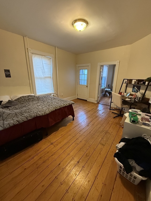 10 Eldora Street Boston, MA 02120 - Photo 6 of 26