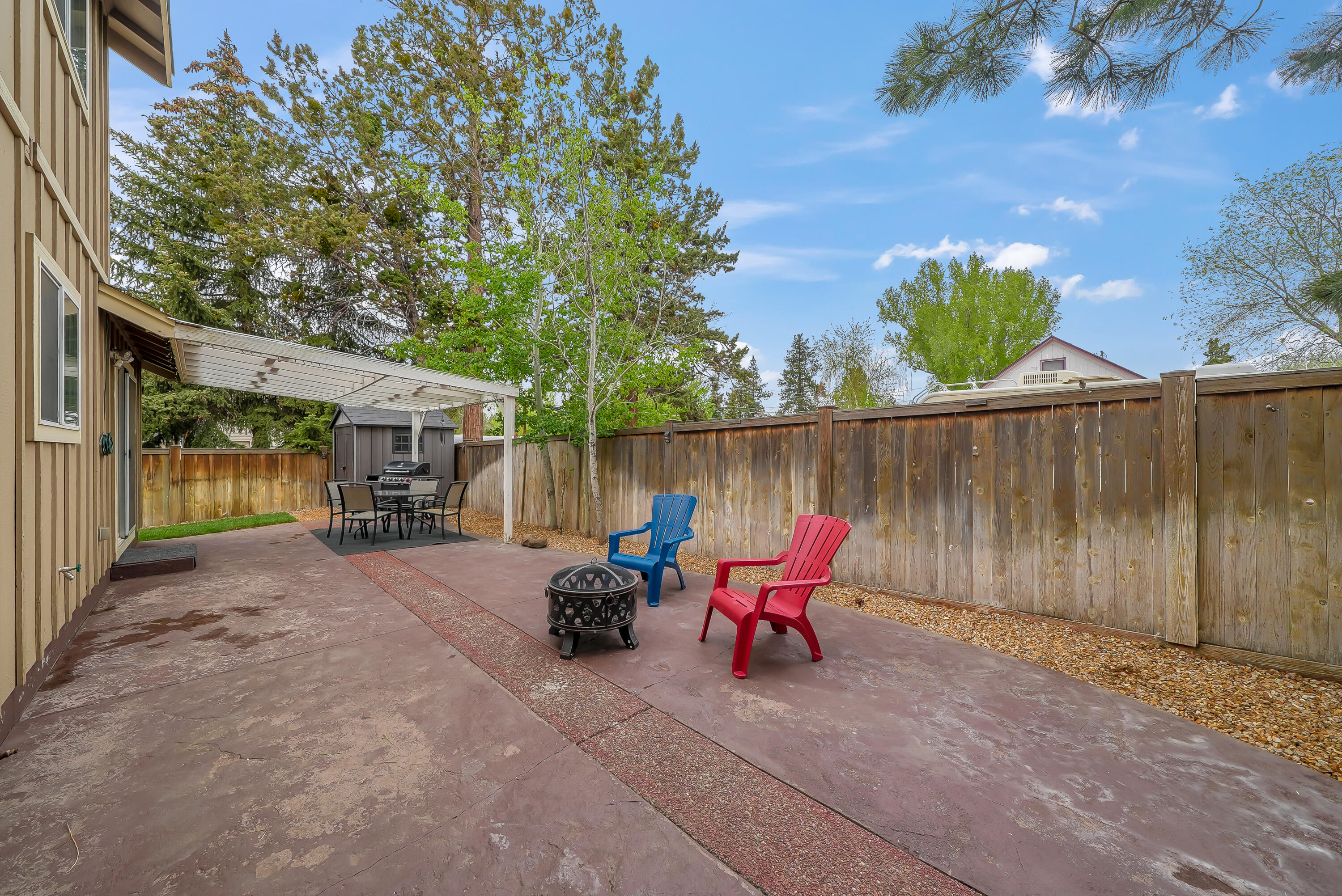 20500 Rolen Avenue Bend, OR 97702 - Photo 40 of 52 47-print-DSC03353-HDR