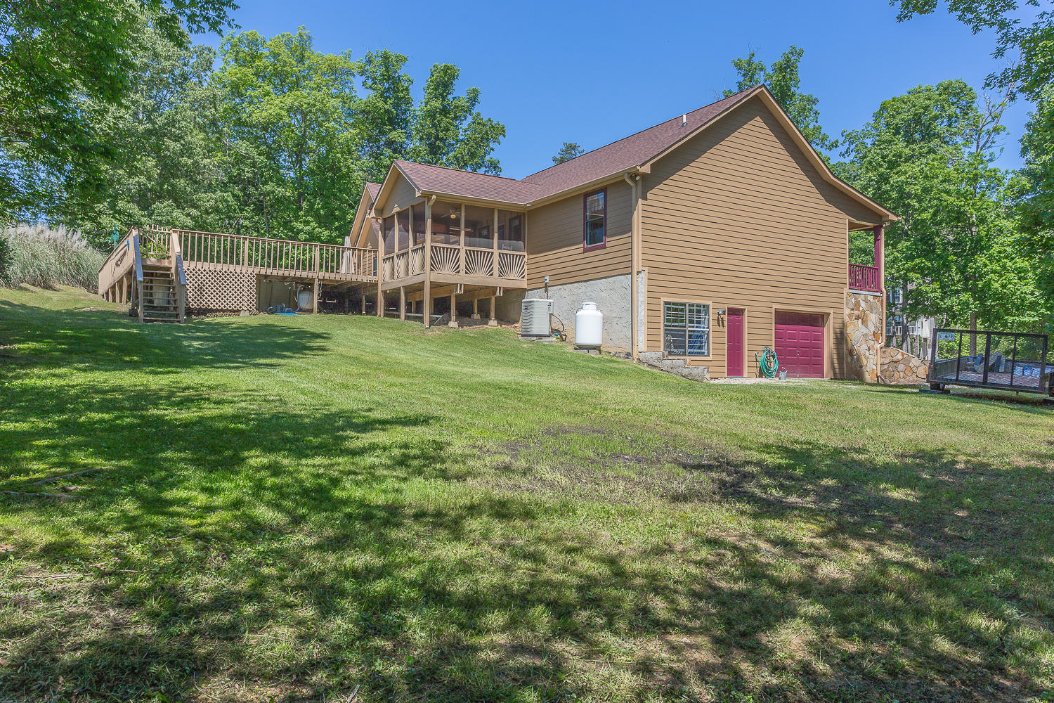 125 Raintree Lane Ringgold, GA 30736 - Photo 10 of 47 125 Rain Tree-23