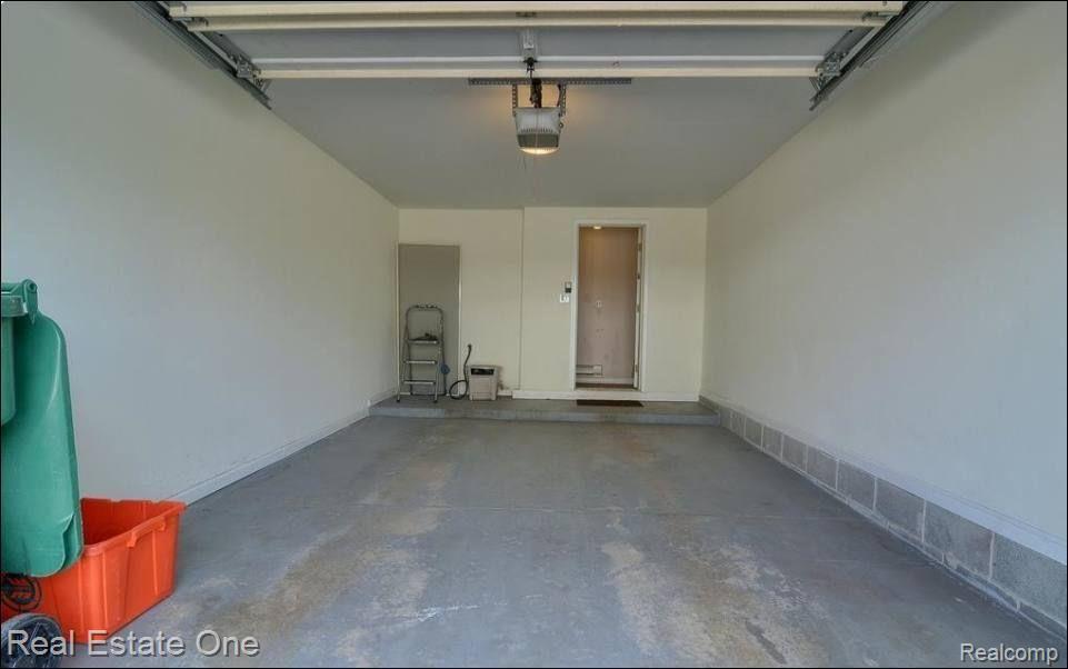 5364 Brookemonte Circle, Unit 1 Rochester, MI 48306 - Photo 25 of 26