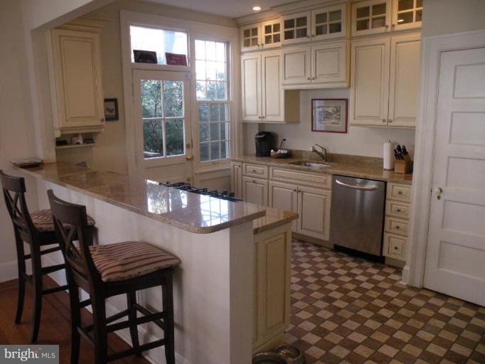 3907 Cloverhill Road Baltimore, MD 21218 - Photo 13 of 25 Kitchen