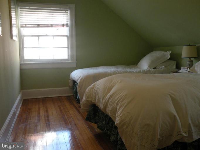 3907 Cloverhill Road Baltimore, MD 21218 - Photo 20 of 25 Bedroom #4