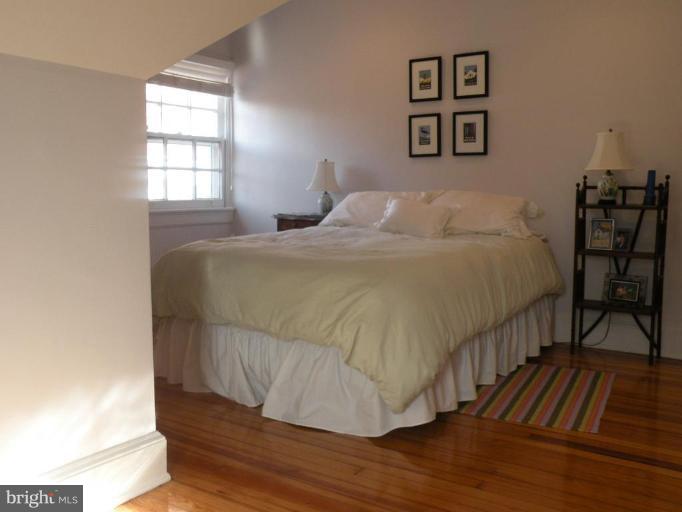 3907 Cloverhill Road Baltimore, MD 21218 - Photo 21 of 25 Bedroom #5