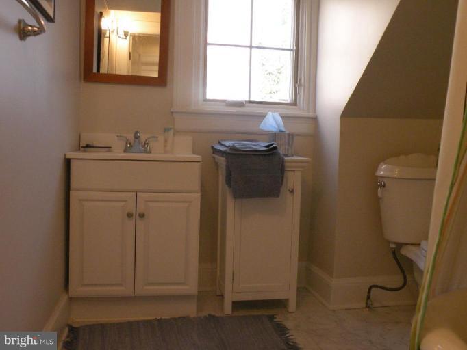 3907 Cloverhill Road Baltimore, MD 21218 - Photo 22 of 25 Bath #2