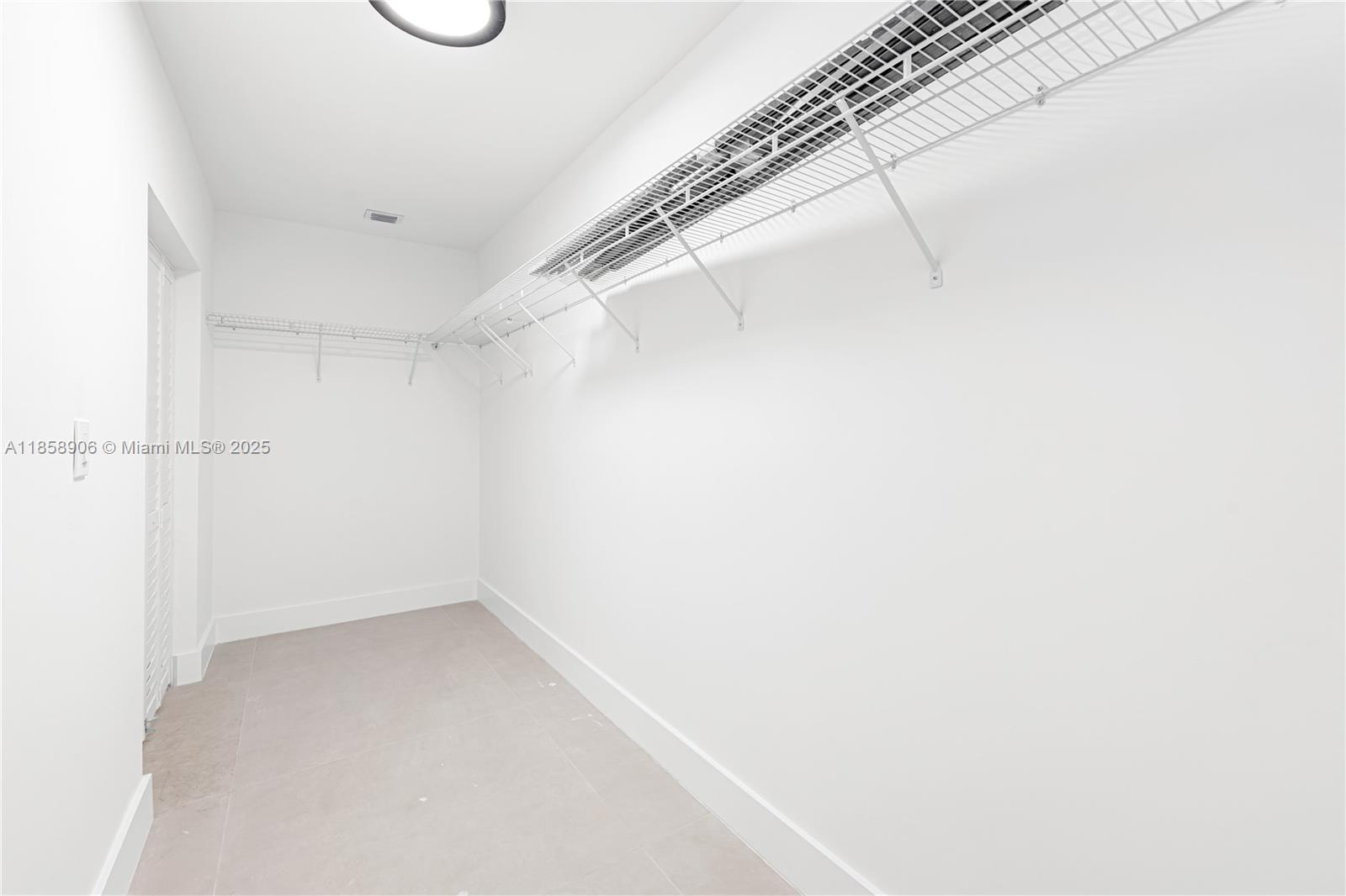 11835 Southwest 37th Street Miami, FL 33175 - Photo 19 of 47 a view of small space