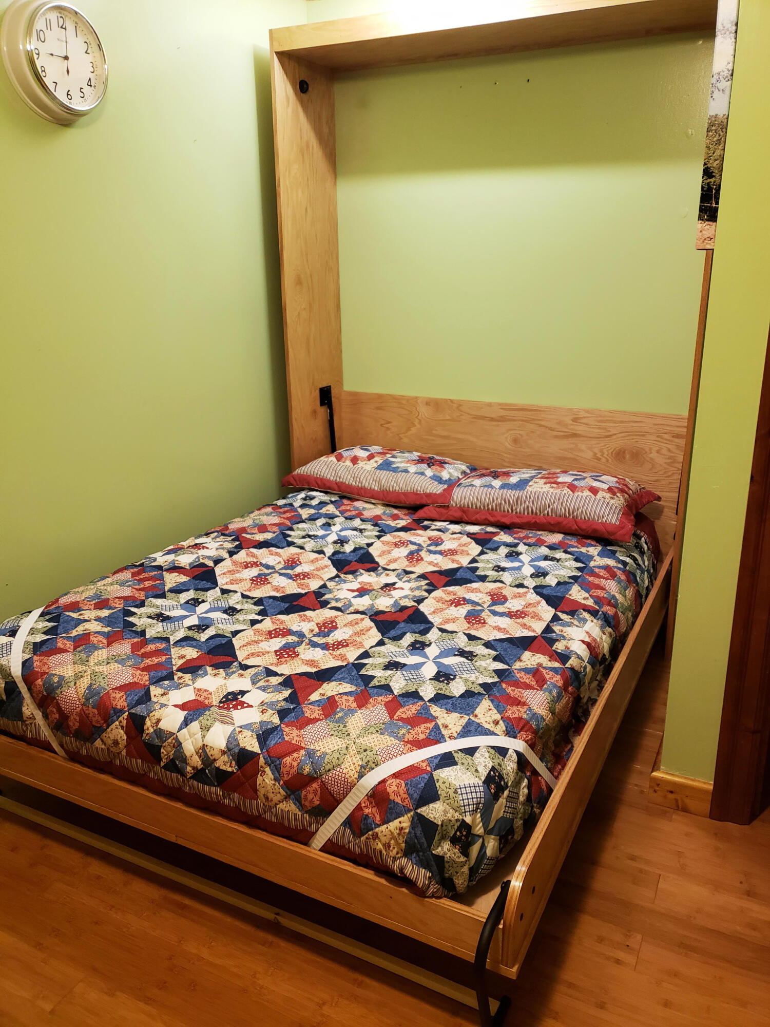 3970 Crooked Creek Road Irvine, KY 40336 - Photo 18 of 39 Murphy's Bed!