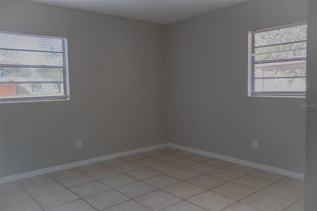 2708 Dixie Road Lakeland, FL 33801 - Photo 16 of 31 an empty room with a window
