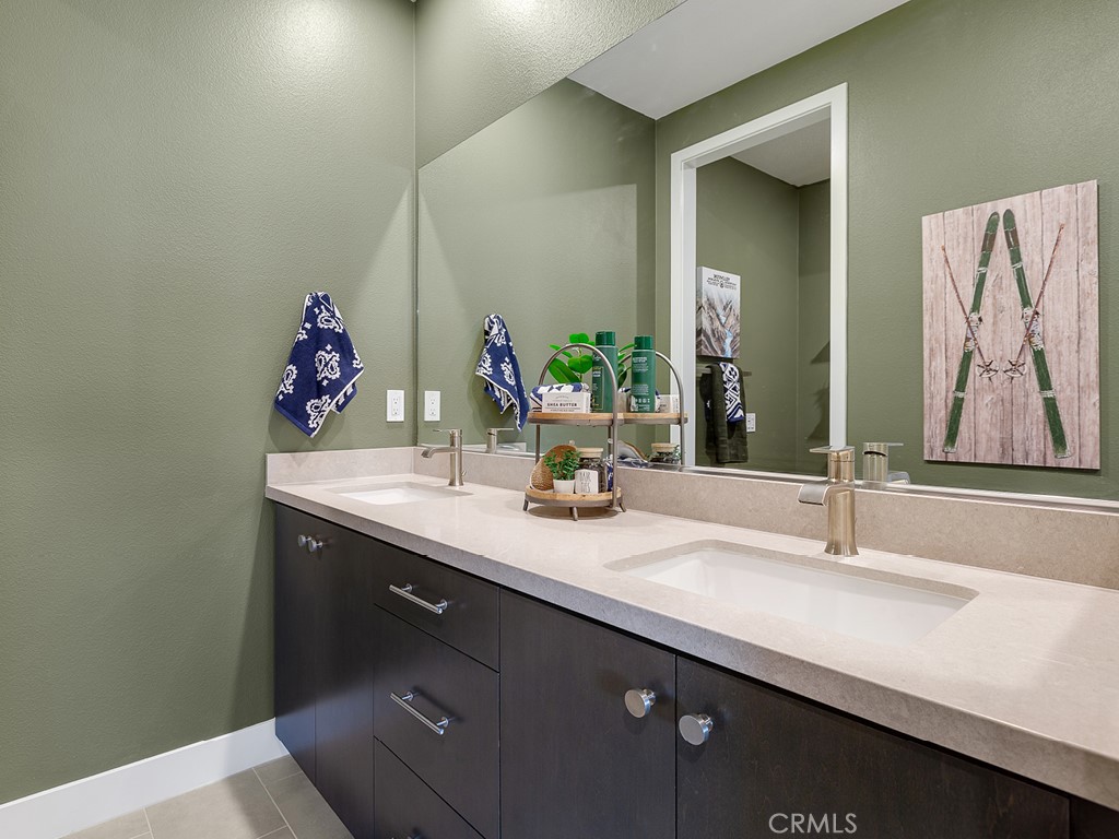 28726 Old Spgs Road Castaic, CA 91384 - Photo 11 of 42