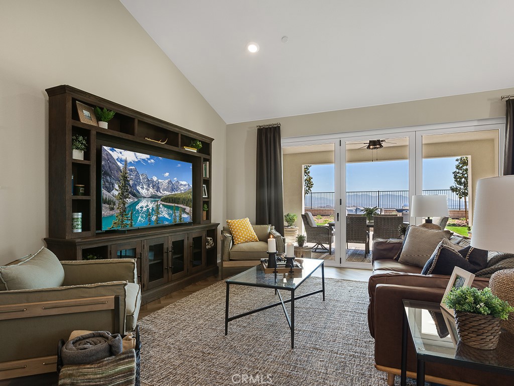 28726 Old Spgs Road Castaic, CA 91384 - Photo 20 of 42