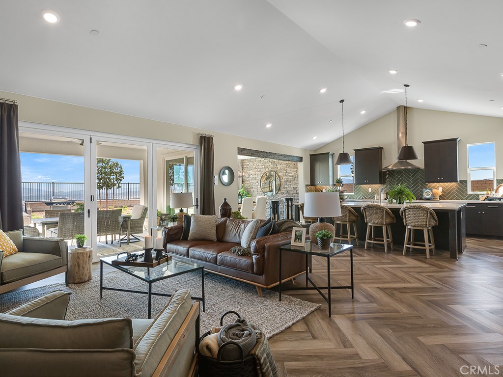 28726 Old Spgs Road Castaic, CA 91384 - Photo 21 of 42