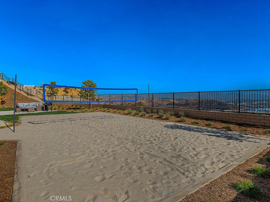 28726 Old Spgs Road Castaic, CA 91384 - Photo 7 of 42