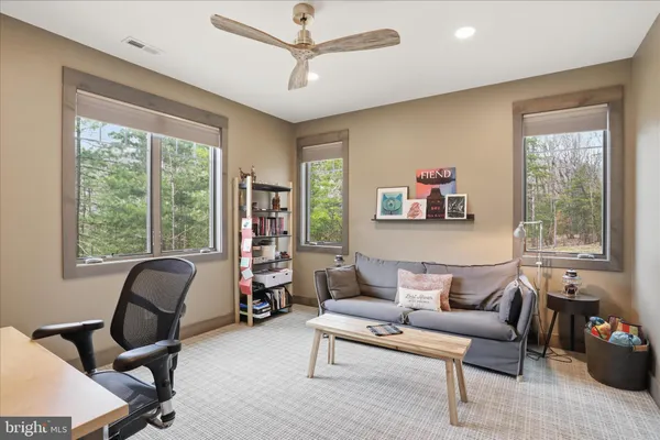 $849,000 | 777 Wildlife Drive, Lost City, WV 26810