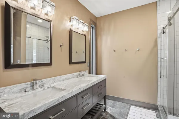 $849,000 | 777 Wildlife Drive, Lost City, WV 26810