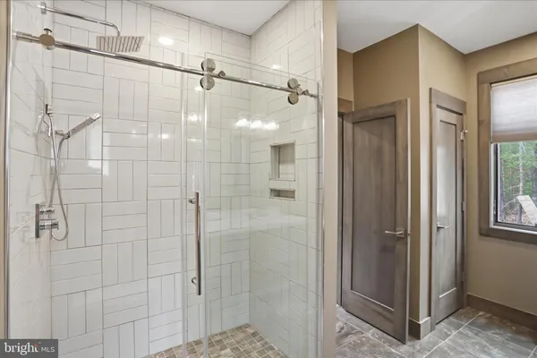 $849,000 | 777 Wildlife Drive, Lost City, WV 26810