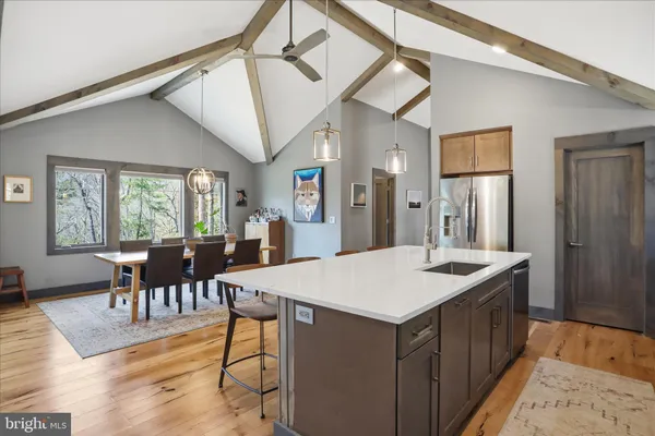 $849,000 | 777 Wildlife Drive, Lost City, WV 26810