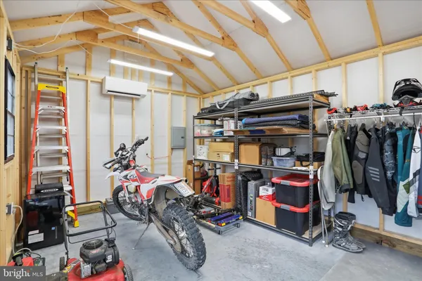 $849,000 | 777 Wildlife Drive, Lost City, WV 26810