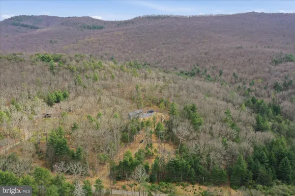 $849,000 | 777 Wildlife Drive, Lost City, WV 26810
