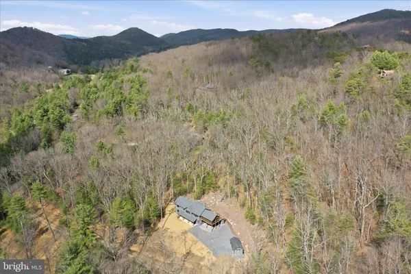 $849,000 | 777 Wildlife Drive, Lost City, WV 26810