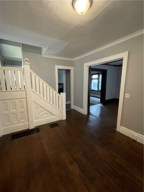 75 Arnett Boulevard Rochester, NY 14611 - Photo 2 of 14