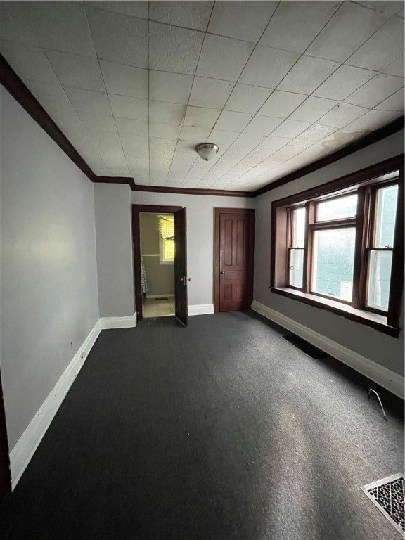 75 Arnett Boulevard Rochester, NY 14611 - Photo 5 of 14