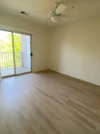 $2,950 | 7000 Falls Reach Drive, Unit 309, Falls Church, VA 22043