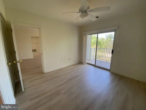 $2,950 | 7000 Falls Reach Drive, Unit 309, Falls Church, VA 22043