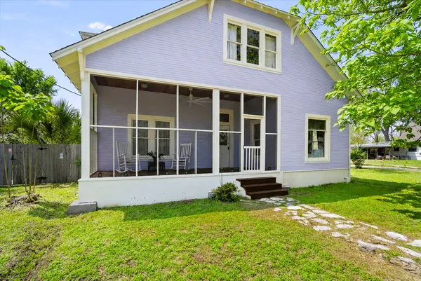 $385,000 | 901 Kimbro Street, Taylor, TX 76574