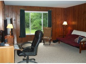 4310 Stagecoach Road Kingsport, TN 37664 - Photo 10 of 12 Den and office