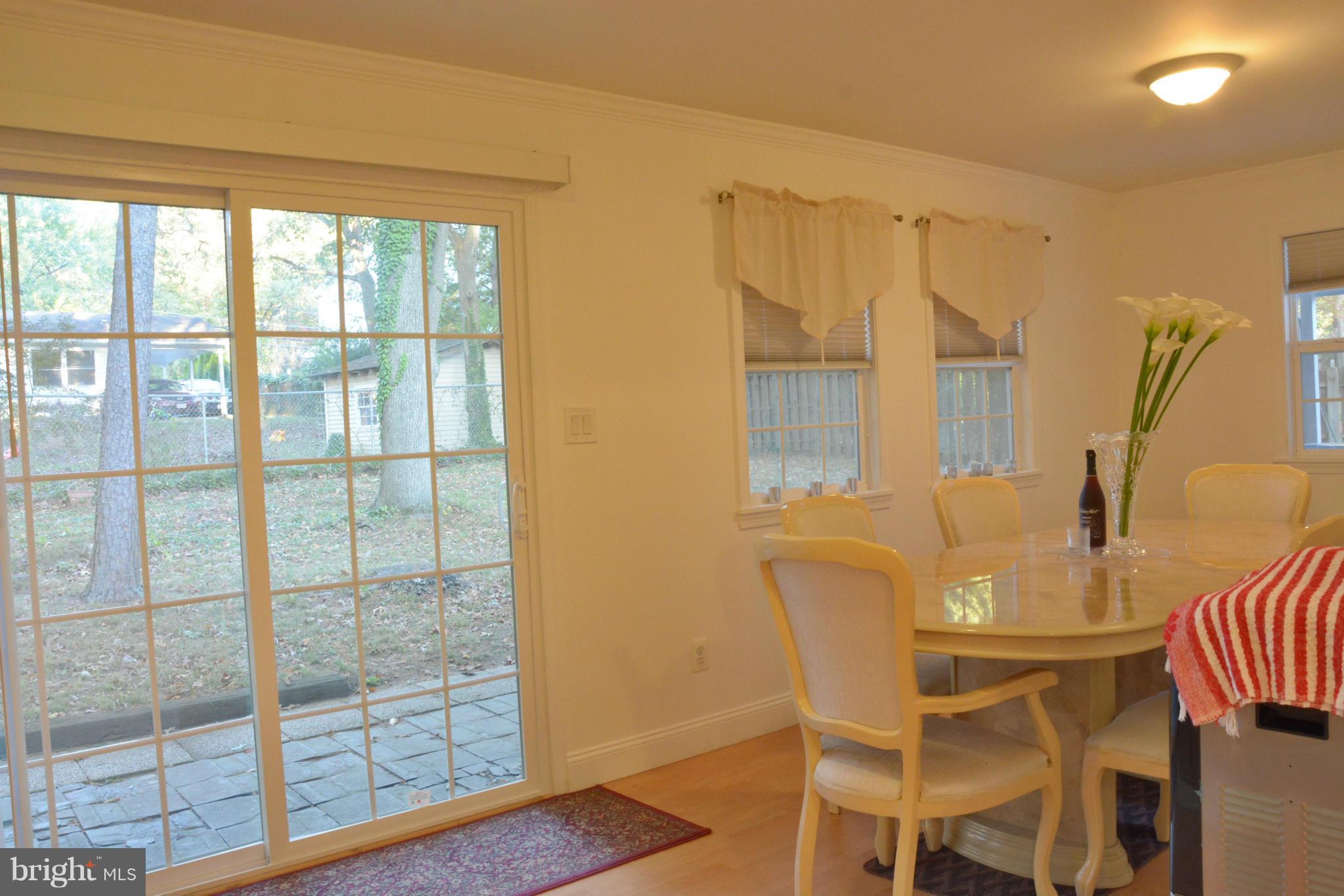 6817 Ontario Street Springfield, VA 22152 - Photo 17 of 30 Dining Room