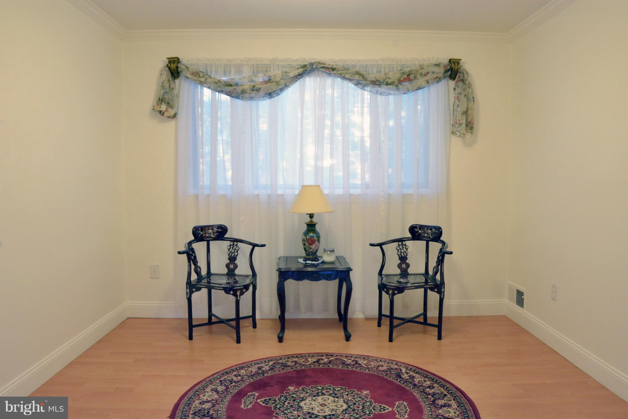 6817 Ontario Street Springfield, VA 22152 - Photo 9 of 30 Interior (General)