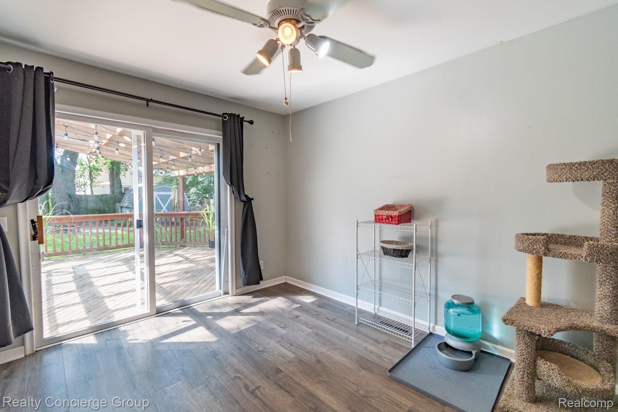 289 Ruppert Street Commerce Township, MI 48382 - Photo 15 of 36 Ruppert-123.jpg