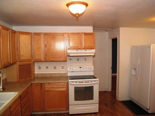 28111 West Drumheller Road Cheney, WA 99004 - Photo 7 of 20