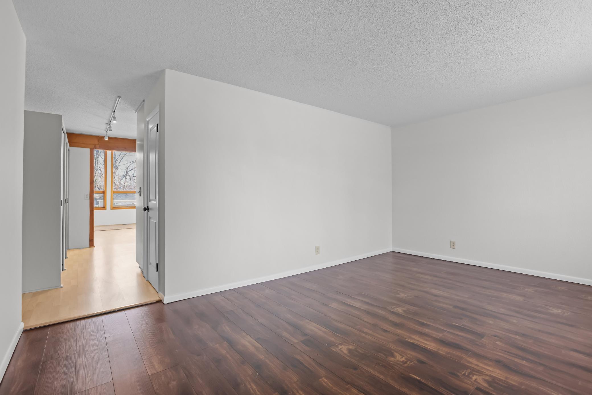 5492 Altura Road Northeast Fridley, MN 55421 - Photo 17 of 50 Gallery Image 17