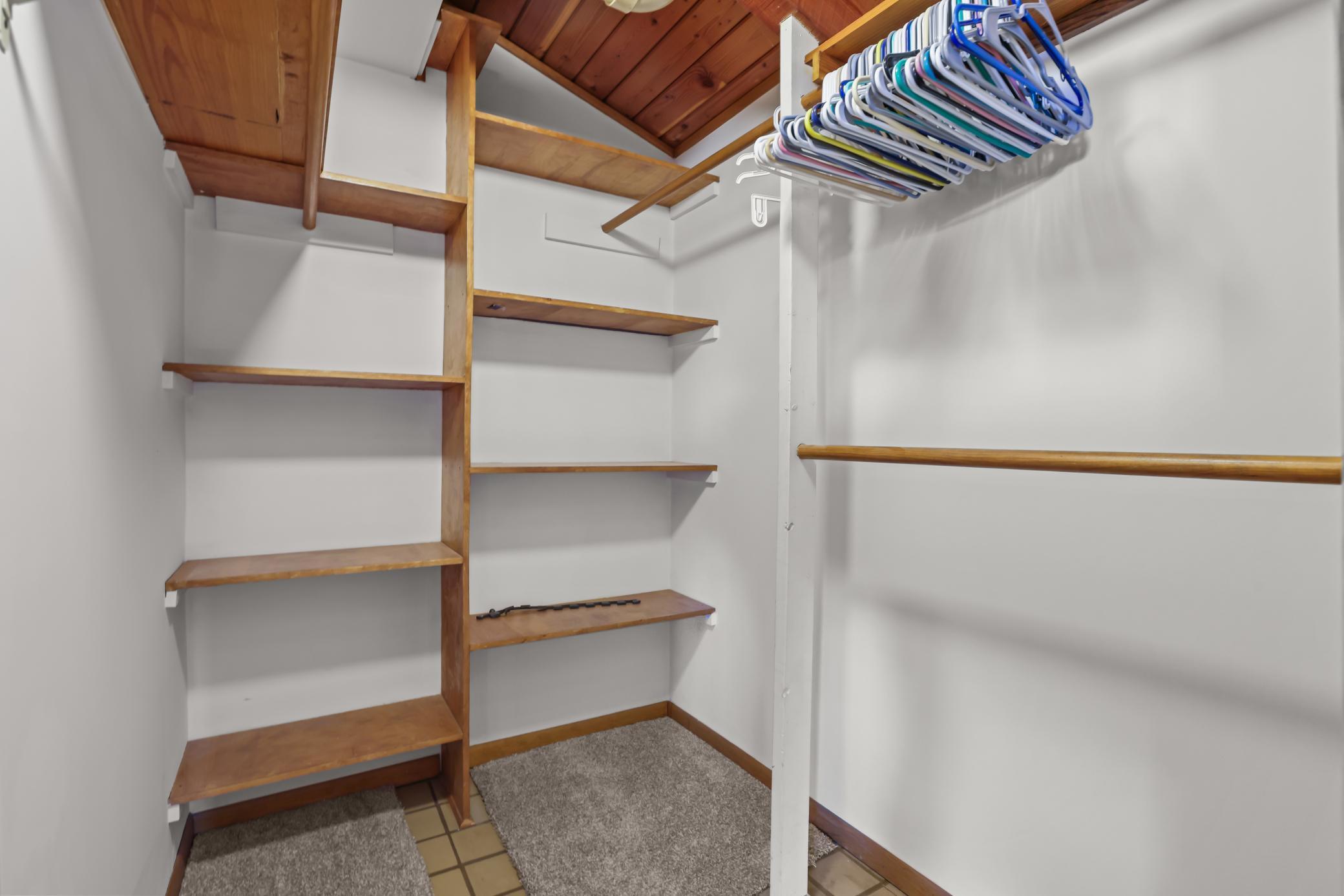 5492 Altura Road Northeast Fridley, MN 55421 - Photo 27 of 50 Gallery Image 27