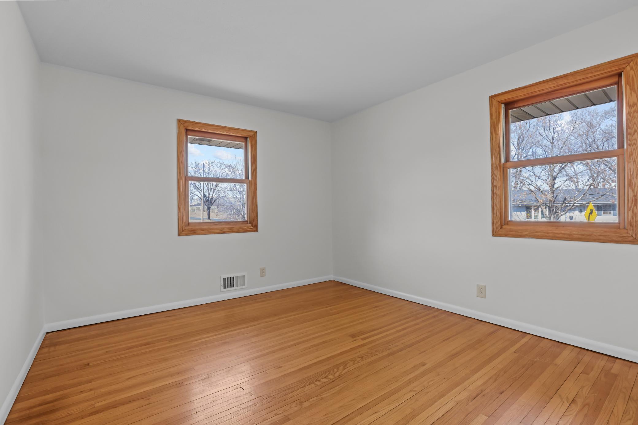 5492 Altura Road Northeast Fridley, MN 55421 - Photo 30 of 50 Gallery Image 30