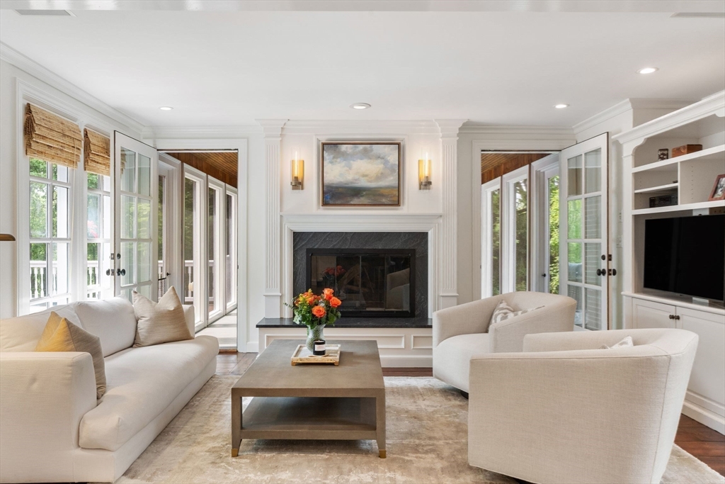 24 Phillips Street Andover, MA 01810 - Photo 12 of 42