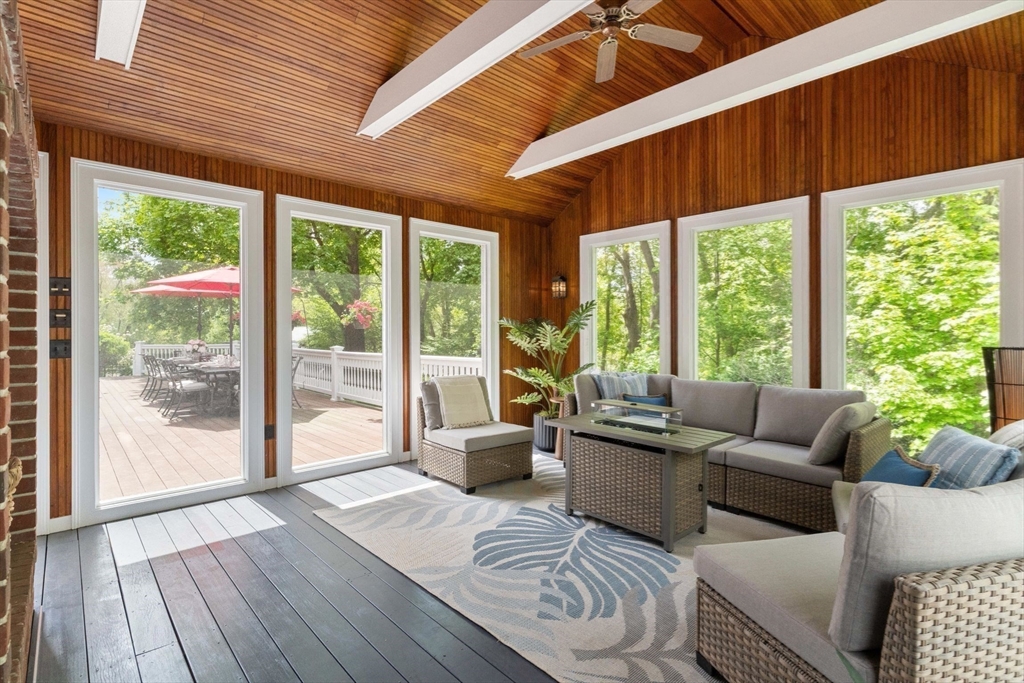 24 Phillips Street Andover, MA 01810 - Photo 17 of 42