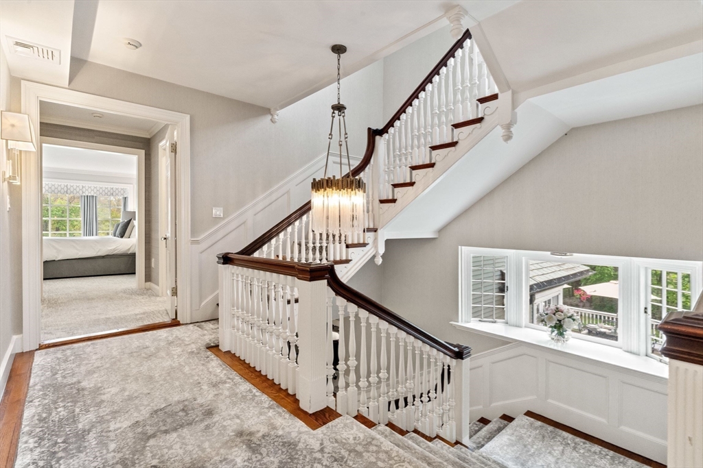 24 Phillips Street Andover, MA 01810 - Photo 19 of 42