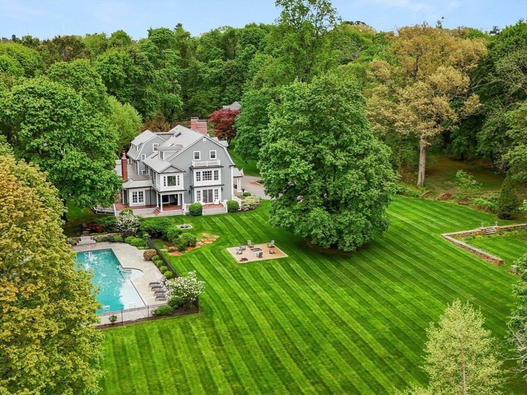 24 Phillips Street Andover, MA 01810 - Photo 2 of 42