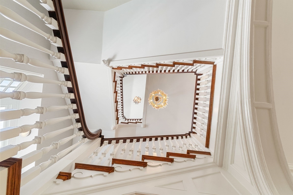 24 Phillips Street Andover, MA 01810 - Photo 29 of 42