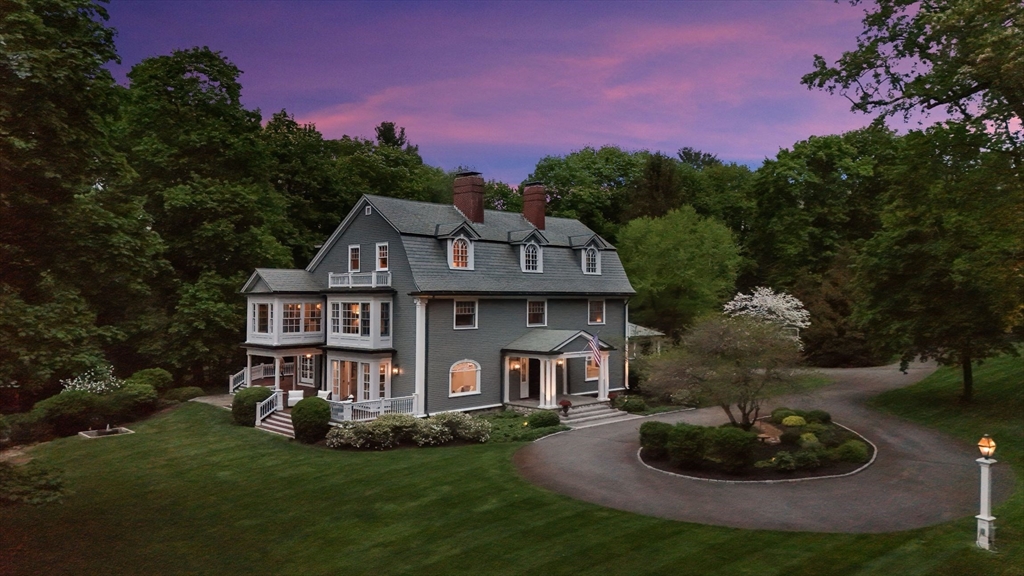 24 Phillips Street Andover, MA 01810 - Photo 3 of 42